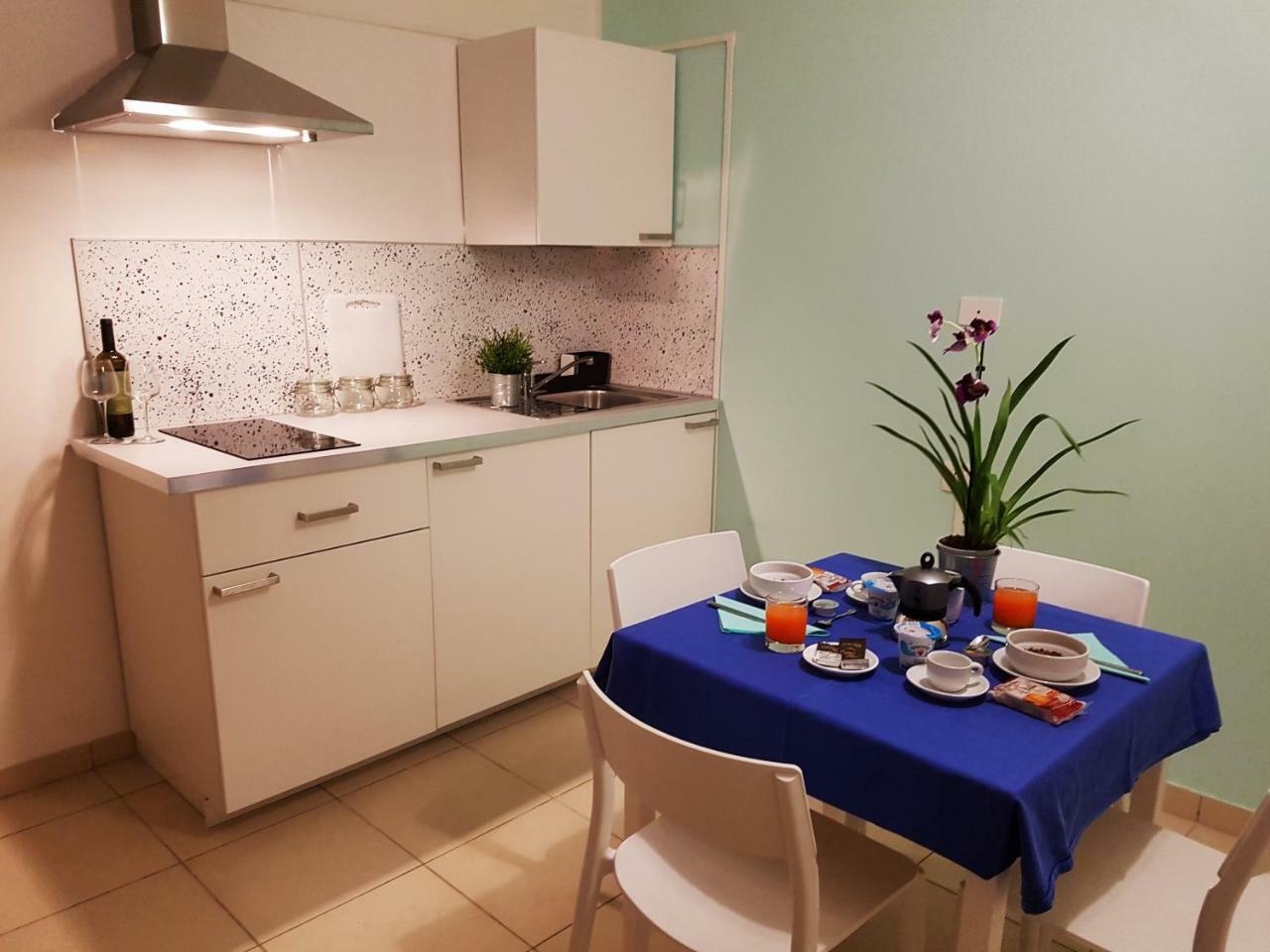 Parco Della Rocca Hotel Punta Braccetto Ngoại thất bức ảnh